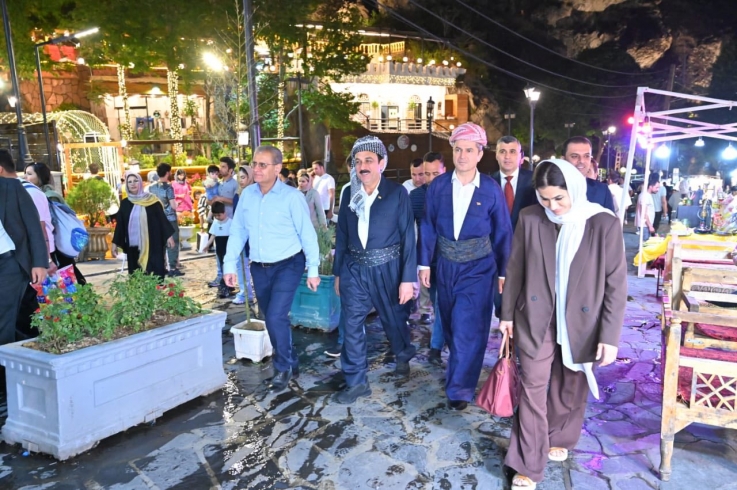 طهران...وفد حكومة الاقليم يزور احدى الاماكن السياحية في المدينة