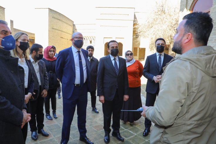پارێزگارى هه‌ولێر و کونسوڵی گشتی بەریتانیا، سه‌ردانى قه‌ڵات و نێو بازاڕ و قه‌یسه‌رى و چایه‌خانه‌ى كه‌للتورى مه‌چکۆ و مام خەلیل-یان كرد