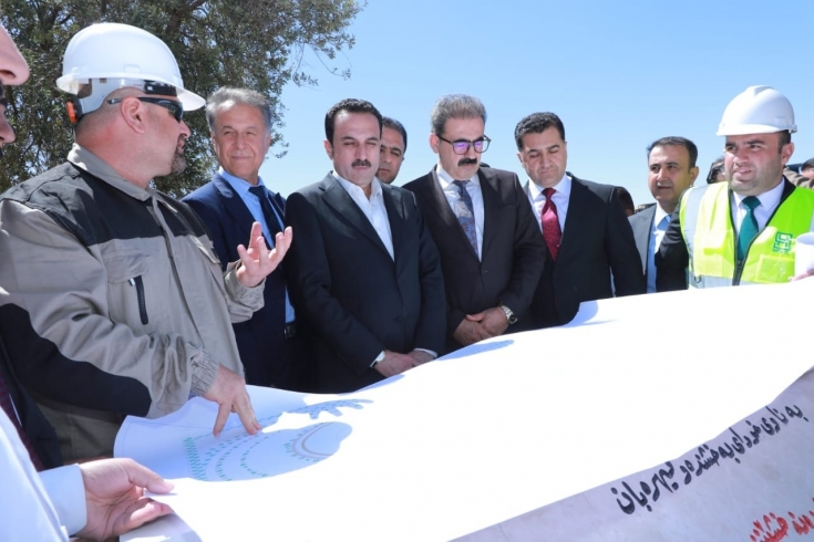 لەسەر بودجەی ڕێزدار نێچیرڤان بارزانی، سەرۆکی هەرێمی کوردستان، به‌ردى بناغه‌ى پارکى گەورەى هەریر دانرا