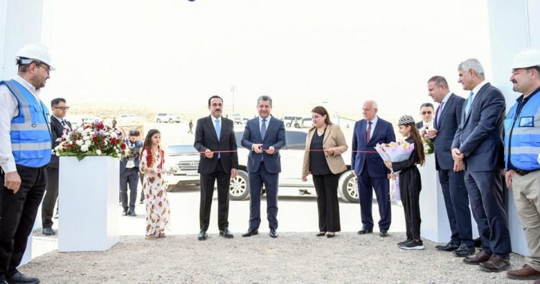 رئيس حكومة إقليم كوردستان يفتتح سد جمركە بقضاء قوشتبه في أربيل       