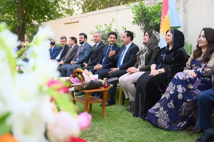 محافظ أربيل يهنئ اتحاد معلمي كوردستان في ذكرى تأسيسه
