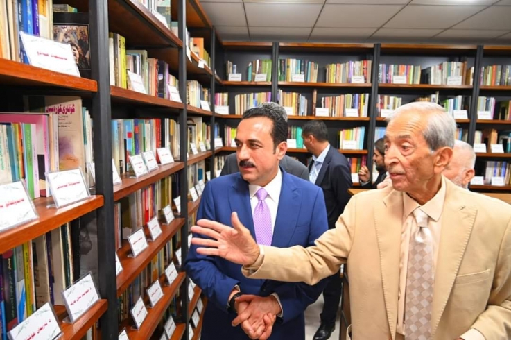 کتێبخانە و ئەرشیفى نووسه‌ر و ڕۆژنامه‌نووسى به‌ ئه‌زموون و دیارى کورد و شاری هەولێر 