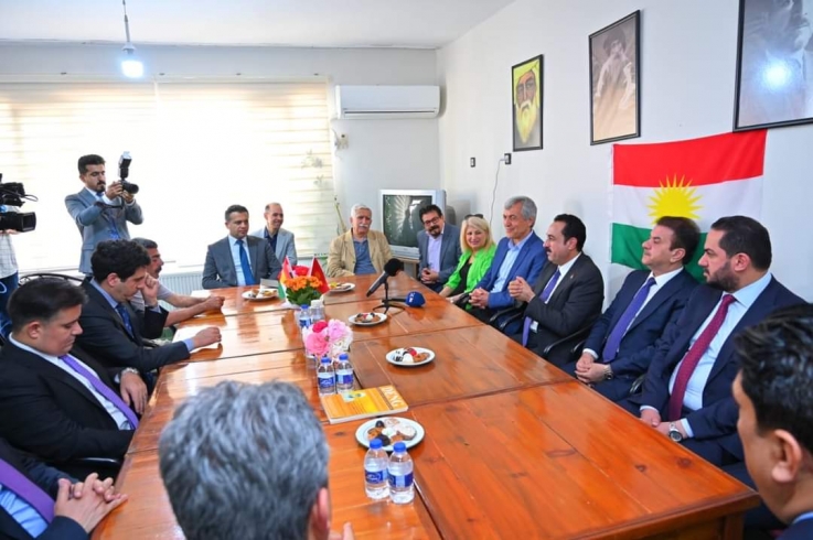 لە دیاربەکر... پارێزگاری هەولێر، سەردانی پارتی سۆسیالیستی کوردستانى کرد