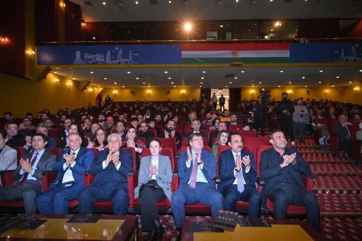 بەبۆنەی (26) ساڵەى دامەزراندنی کوردستان TV کۆنسێرتێکی هونەری پێشکەشکرا