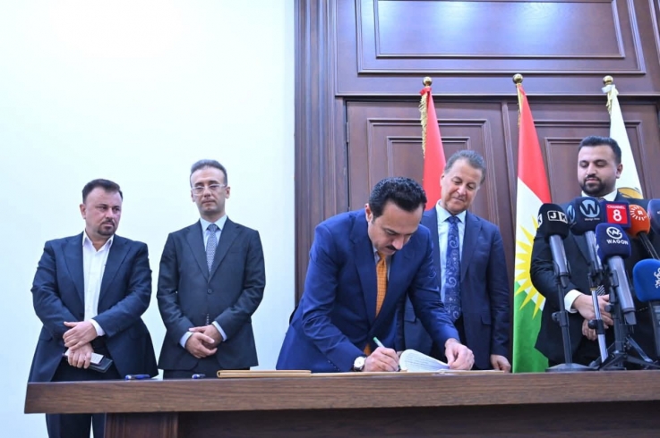 هه‌ولێر ... راگەیاندنی گرێبەستی دروستکردنی کارتی ئەلیکترۆنی دابەشکردنی سوتەمەنی لە سنوری پارێزگای هەولێر  