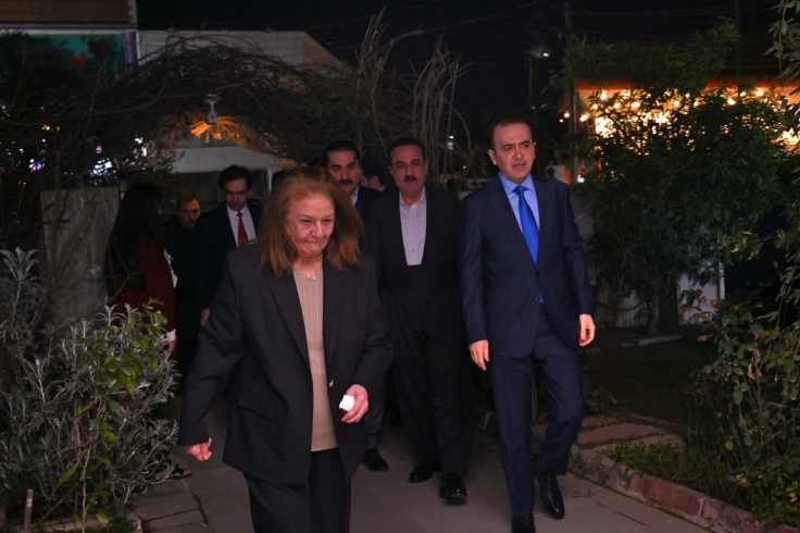 بەرپرسی مەکتەبی ڕێکخستنی پارێزگای هەولێرو پارێزگاری هەولێر، سەردانی خانەوادەی تێکۆشەرو سیاسیه‌تمه‌دار ( قادر جەباری)یان کرد