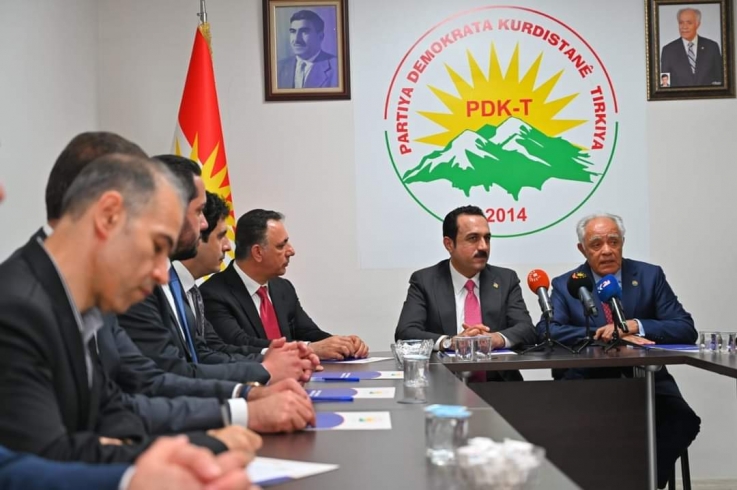 پارێزگاری هەولێر، سەردانى پارتى دیموکراتى کوردستانى تورکیای کرد