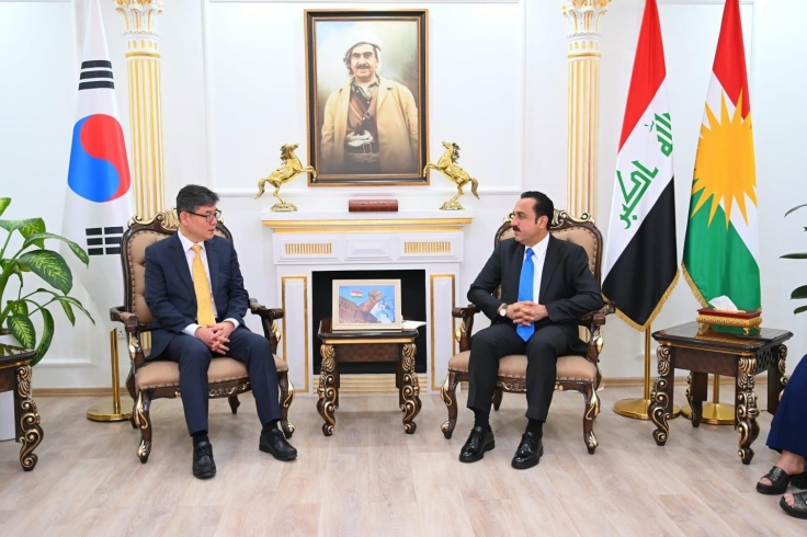  The Governor of Erbil receives the South Korean Consul