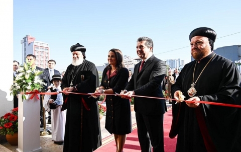 رئيس حكومة إقليم كوردستان ورئيسة هنغاريا يدشنان مدرسة 