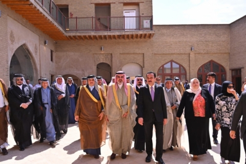 عدد من الأمراء وشيوخ ووجهاء العشائر من محافظات الوسط وجنوب العراق يزورون قلعة أربيل