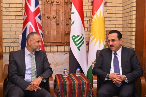 محافظ أربيل يستقبل السفير البريطاني الجديد لدى العراق