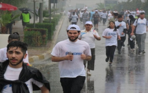 انطلاق ماراثون اربيل الدولي وسط اجواء ماطرة