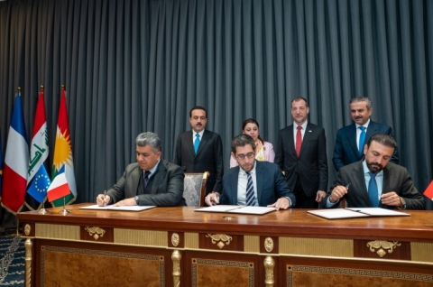 الإعلان عن مشروع استراتيجي مشترك مع فرنسا لإدارة الموارد المائية ومواجهة التغيّر المناخي بالعاصمة أربيل