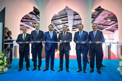 رئيس حكومة إقليم كوردستان يفتتح المعرض الدولي للاستثمار العقاري