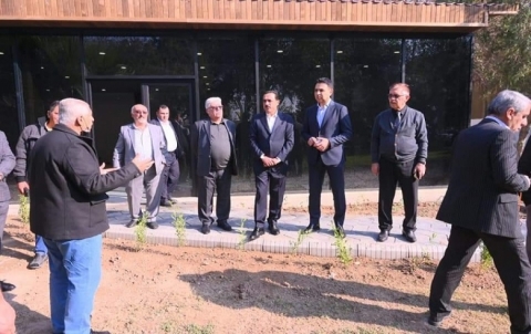 ‏محافظ اربيل يتفقد مشروع مقهى المتقاعدات