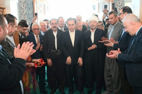 کردنەوەى مزگەوتی 