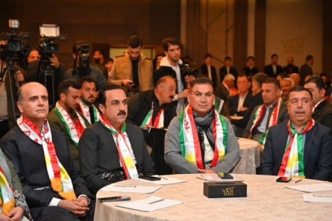 هەولێر … رێزلێنان لەو جوتیارەی لەلایەن سەربازێکی عێراقیەوە لەسەر تراکتۆرەکەی بە ملپێچەکەی راکێشرا، بەلام ئەو ئامادە نەبوو لەسەر زێدی باب و باپیرانی، خۆی بچەمێنێ …