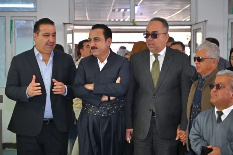 بە ئامادەبوونی پارێزگاری هەولێر، دەستکرا بە هەڵمەتى دابەشکردنى ( 2 هەزار و 500 ) سەبەتەی خۆراک بەسەر کەم ئەندامان و کەسانى خاوەن پێداویستى تایبەت