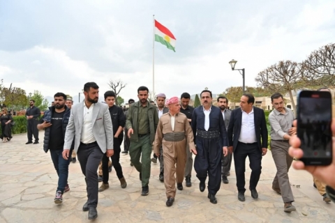دەڤەری بارزان … چین و توێژەکانی هەولێر سەردانی مەزاری نەمران دەکەن
