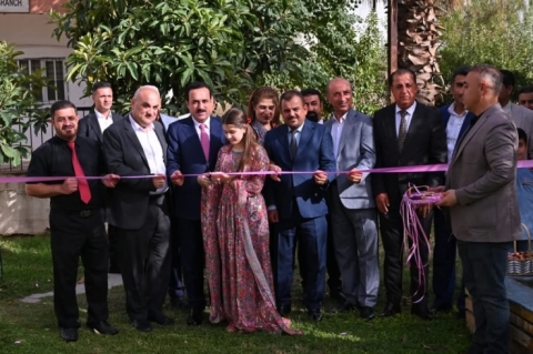 پارێزگارى هەولێر، پیشانگایەکى شێوەکارى کردەوە