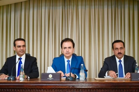 کۆبوونەوەیەک لەگەڵ تیمی حکومەت