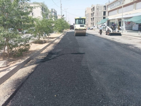 قیرتاوکردن و چاککردنەوەی شەقامە تێکچووەکان