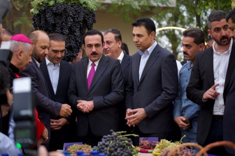 عەنکاوە... چوارەمین ڤیستیڤاڵی (سەبەتەی ترێ) بۆ بەروبوومی کشتوکاڵی و بەرهەمی ناوەخۆ کرایەوە 