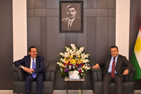 پیرۆزبایكردن له‌ بەرپرس و دەستەی کارگێڕی لقی قەڵای هەولێری یەکێتی قوتابیان و لاوان