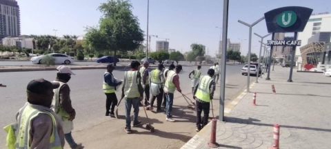 هەولێر... دەست بە خاوێنکردنەوەی مەنهۆڵ و چەپەرەکانی ئاو وەرگرتن كرا