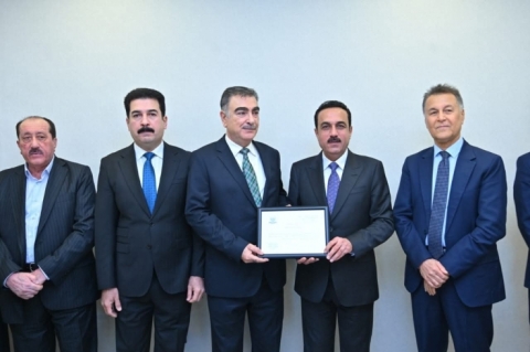 پارێزگارى هەولێر، بەبۆنەى خانەنشین بوونی، ڕێزلێنانى بەخشى بە بەڕێوەبەری ئەندازەی پارێزگا
