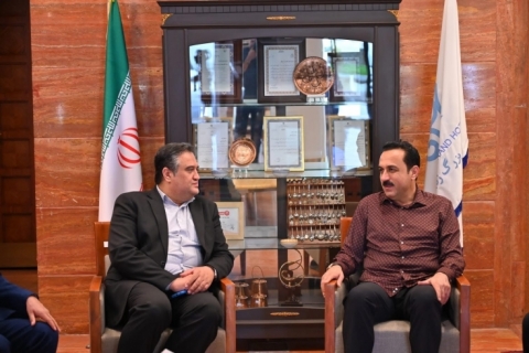 Zanjan… Erbil Governor meets with the President and members of the city's Chamber of Commerce and Industry