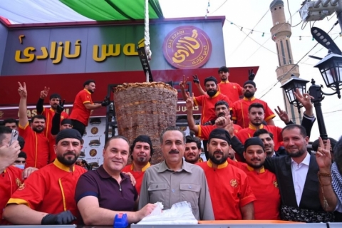 Erbil Sets World Record for Largest Doner Kebab Skewer