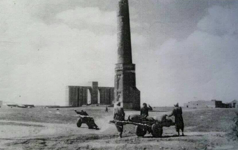 منارەی چۆڵی