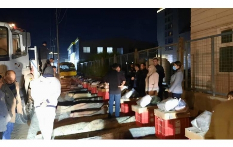 On the order of the governor of Erbil, aid was delivered to the Yazidi families outside the camps