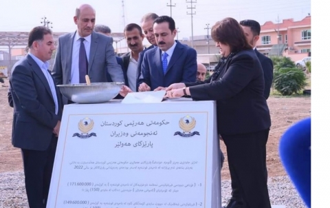 محافظ أربيل يضع حجر الأساس لعدد من المشاريع الخدمية
