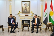 محافظ أربيل يستقبل وفداً دولياً رفيعاً ويشيد بالتعاون والتنسيق مع مؤسسة بارزاني الخيرية
