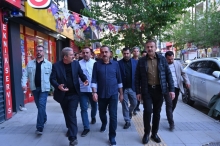 محافظ أربيل يتفقد أسواق مدينة وان 
