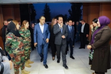 لە نەخۆشخانەی لەدایک بوون، پارێزگاری هەولێر دیاری بەسەر ئەو منداڵانە دابەشکرد کە لەشەوی سەری ساڵ لە دایکبوون …