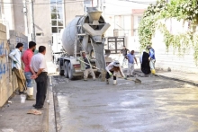 تەیراوە... کۆنکریتکردنی بەشێک لە شەقامە تێکچووەکانی