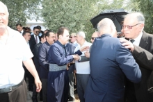 بەخاکسپاردنی تەرمی ( قەدریە حەمەدەمین دزەیی  ) خوشکی تێکۆشەری دێرین ( موحسین دزەیی)