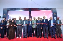 هەولێر ..   لەژێر ناونیشانی پیشانگای کتێبی کوردی، بە کوردی نووسین .. بە کوردی هزرین، یەکەم پێشانگای کتێبی کوردی کرایەوە