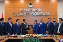 The Governor of Erbil visits the Diyarbakir Commodity Exchange