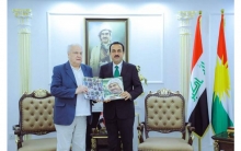 The Governor of Erbil receives French photographer and journalist Francois Gravie Lova