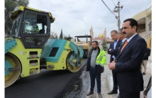 The governor of Erbil paid a visit to the road asphalting project in Sheikha shaly village
