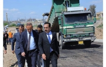  Asphalting of a local street in Hasarokan's 5th neighborhood began at a cost of more than (287 million dinars)
